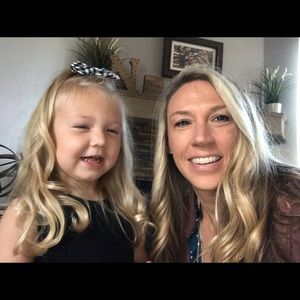 Meet your Posher, Julie